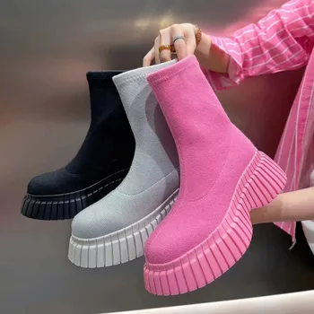 Новинка зимы 2023, женские ботинки до середины икры, модные однотонные ботинки до середины икры, увеличивающие рост, с круглым носком, Модельные туфли на платформе