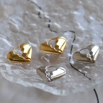 Винтажные металлические висячие серьги в форме сердца с пилообразным дизайном для женщин